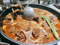 -运气牛自助酱大骨火锅(南京东路店)
