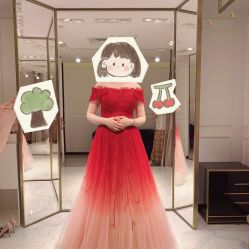 点击看大图 -GRACE KELLY婚纱与礼服(北京店)