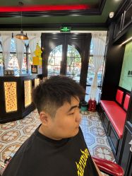 -豪帅男士理容馆