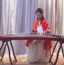 -汉仪华裳汉服馆(打浦桥店)