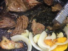 -韩红石板肉(范西路店)