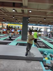 -反弹蹦床公园·运动乐园·团建·亲子派对(深圳观澜湖店)