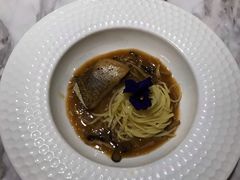 -La Mer Restaurant & Lounge