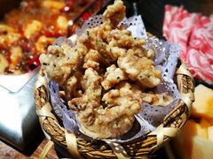 -老牌坊云南鱼豆花火锅(爱建店)