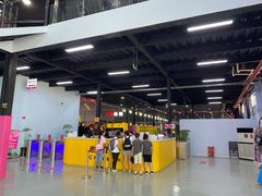 -嘿哟动霸CHUA·新潮玩运动娱乐中心·蹦床滑冰团建乐园