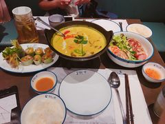 -美奈小馆·越南料理(中航城君尚购物中心店)