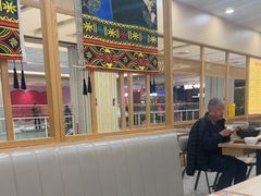 -花馬肆.云南过桥米线(汉神购物广场现场熬汤店)