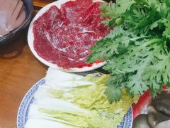 -沸炉重庆老火锅(军事博物馆店)
