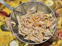 -洱火云南酸菜牛肉火锅(石景山当代商城店)