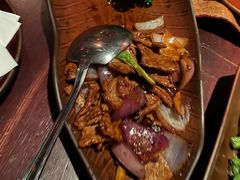 丽江风味爆炒牛肉-花马天堂云南餐厅 Lost Heaven(高邮路店)