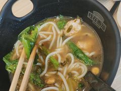 -桂在香知桂林米粉(红博中央公园店)
