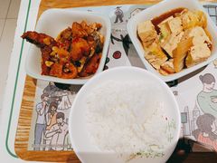 -老乡鸡(上海白玉兰广场店)