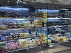 面包甜点陈列柜-幸福蛋糕坊(金顶街店)