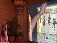 -珠海横琴国家地理探险家中心(创新方)