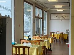 -雪湖煜辰鱼头老店(雪野湖店)