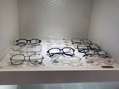 -明月眼镜(三坝店)