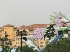 -平湖九龙山乐满地水上乐园