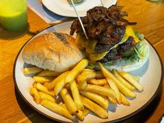 经典大汉堡-The Diner X餐厅(青岛万象城店)