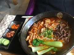 -俏湘私房菜(国贸店)