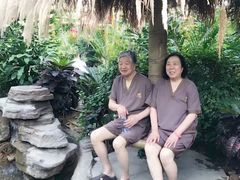 -东方华地城湿地温泉度假区