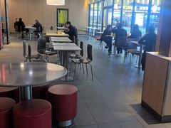 -麦当劳(桃仙机场到达层店)