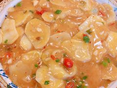 -黄桷树曹家私房菜(江与城店)