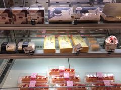面包甜点陈列柜-TOUCH泰奇(航头路店)