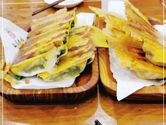 -宣海荣锅贴大王·陕味小吃集(钟楼店)