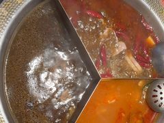 -廖掌柜·重庆鲜货火锅(上海首店)