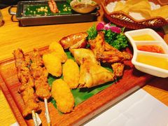 -暹罗酒肆泰餐厅酒吧