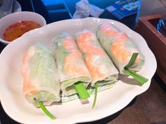 -大头虾越式风味餐厅(光明广场店)