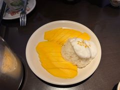 芒果饭-大头虾越式风味餐厅(光明广场店)