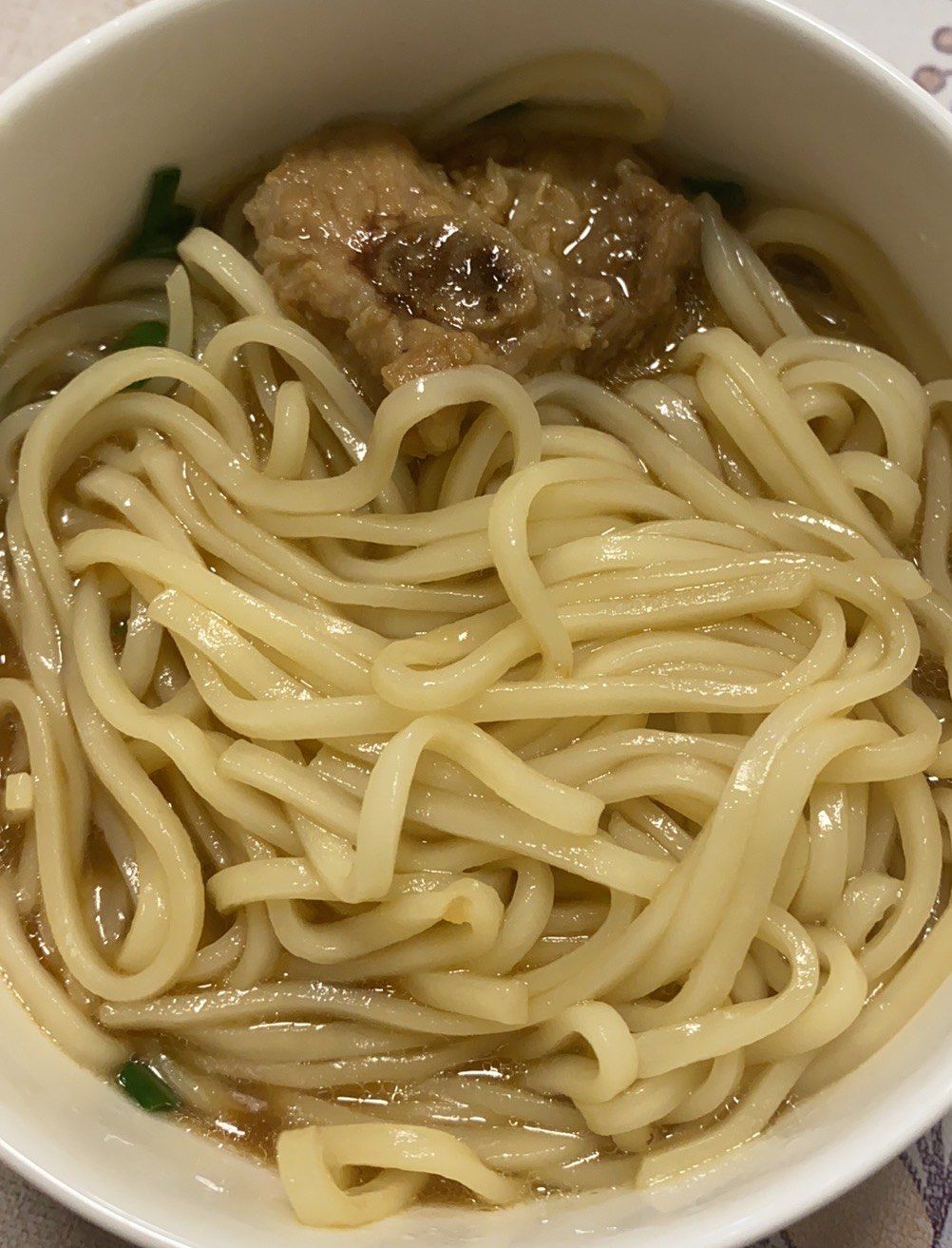 葱香排骨面