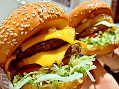 火烤双层牛肉特堡-The Habit Burger Grill 哈比特汉堡(复兴soho店)