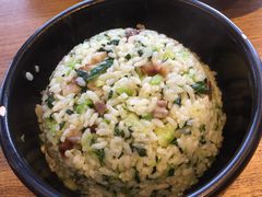 -新梅华·茶点餐厅(欧尚店)