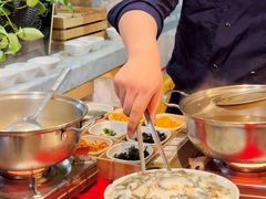 -亚马逊蒸汽活海鲜自助(LCM置汇旭辉广场店)