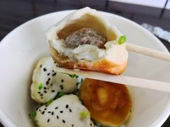 鲜肉生煎-许记生煎(遵义路店)