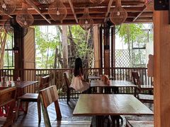 -Naughty Nuri’s Phuket
