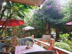 阳台风景-月亮眼花园餐厅书吧酒吧