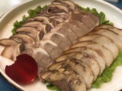 -鹊华居·地道鲁菜·海鲜·融合味(大明湖店)