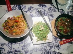 -卢大鲜鱼头捞饭(美利广场店)