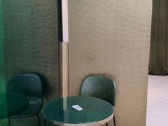 用餐区-奈雪的茶(龙湖西溪天街PRO店)
