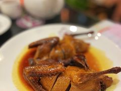传统豉皇乳鸽-文记壹心鸡(宝华路店)