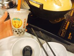 -鲜入围煮花胶鸡海鲜火锅