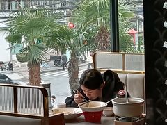 -佬太公海鸭·海鲜大排档(上海总店)