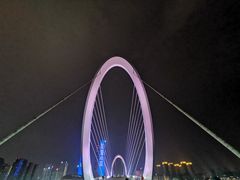 -南京眼步行桥