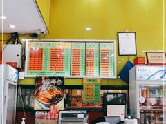-龙记桂林米粉(财满街店)