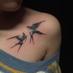 -木子·纹身店TATTOO穿孔·洗纹身