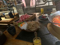 -湊湊火锅·茶憩(南京东路悦荟店)