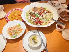 -江渔儿酸菜鱼专门店(明珠广场店)